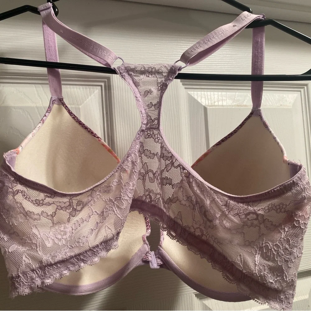 Victoria Secret Razorback - Picture 2 of 4